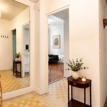 Spacieux Bourgeois Au Coeur Du Carre D'or De Et Proche Apartamento